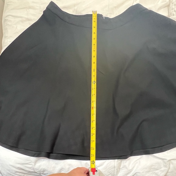 ELOQUII Skirt - Picture 3 of 6